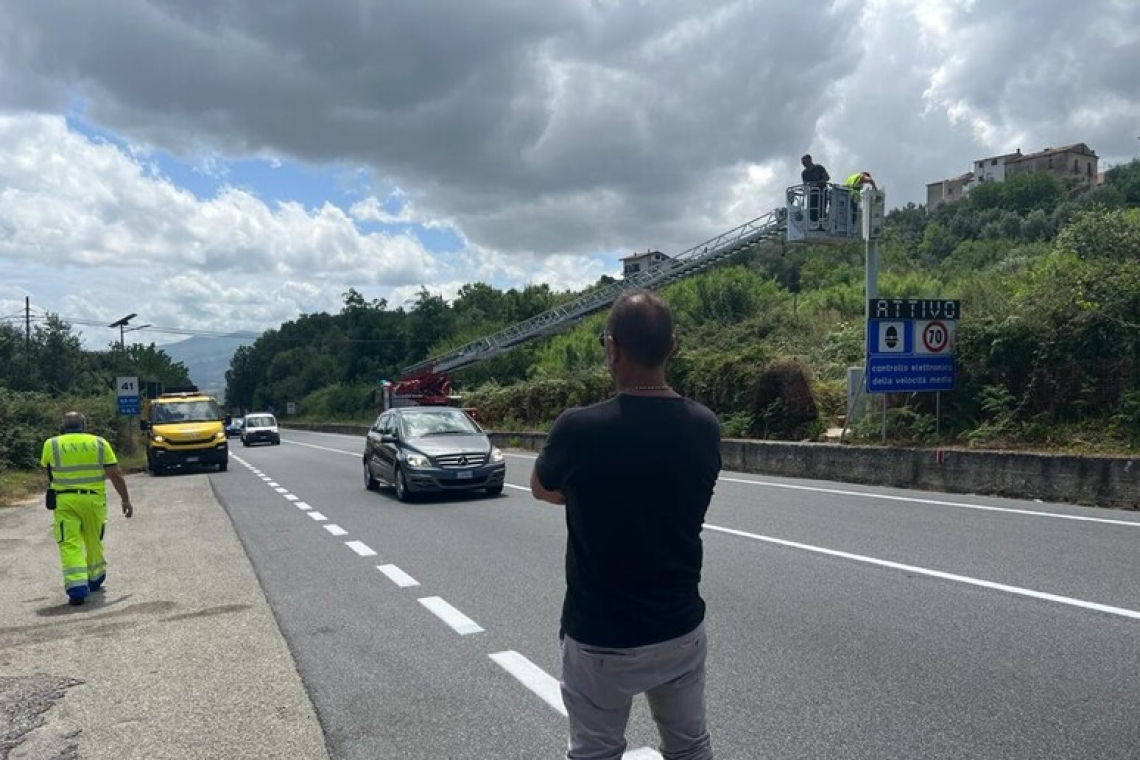 La Polizia Stradale sequestra alcuni autovelox usati da diversi comuni nel cosentino