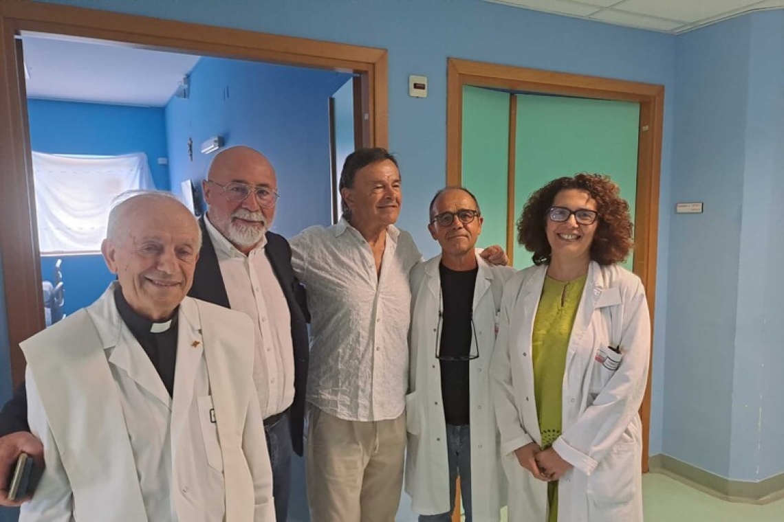 Donati televisori all’ospedale di Castellaneta da Dodi Battaglia 