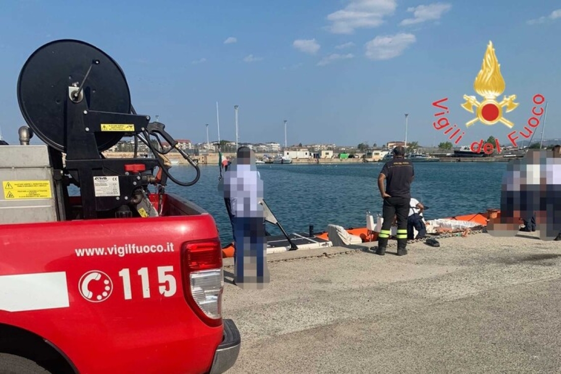 Precipita in mare con  l’autovettura dalla banchina del porto, morto un 41enne