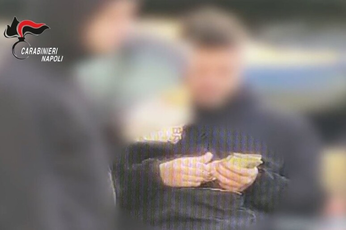 Truffavano gli anziani con il finto nipote, 5 arresti a Napoli