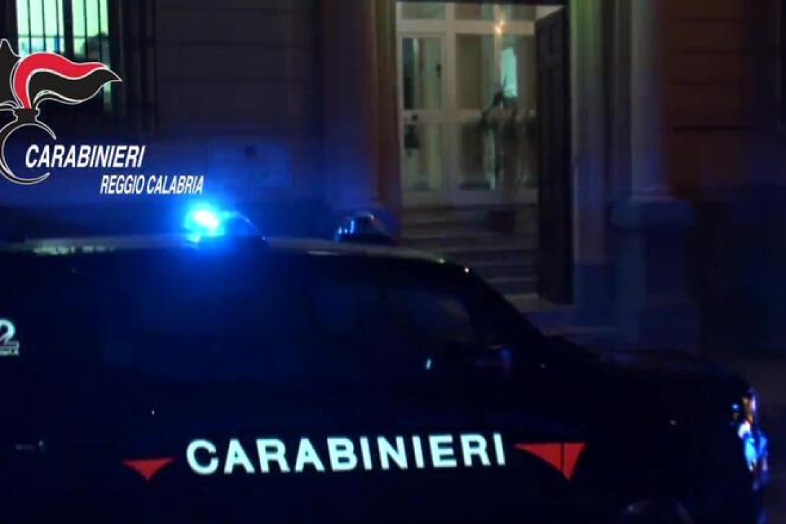Picchiano il fratello che poi muore, arrestati e posti ai domiciliari