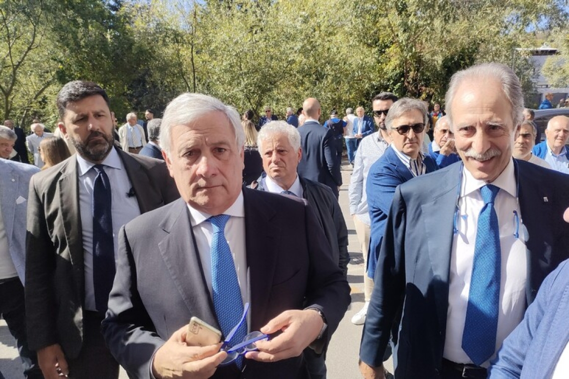 Antonio Tajani: "La ricandidatura di Bardi non è in discussione"