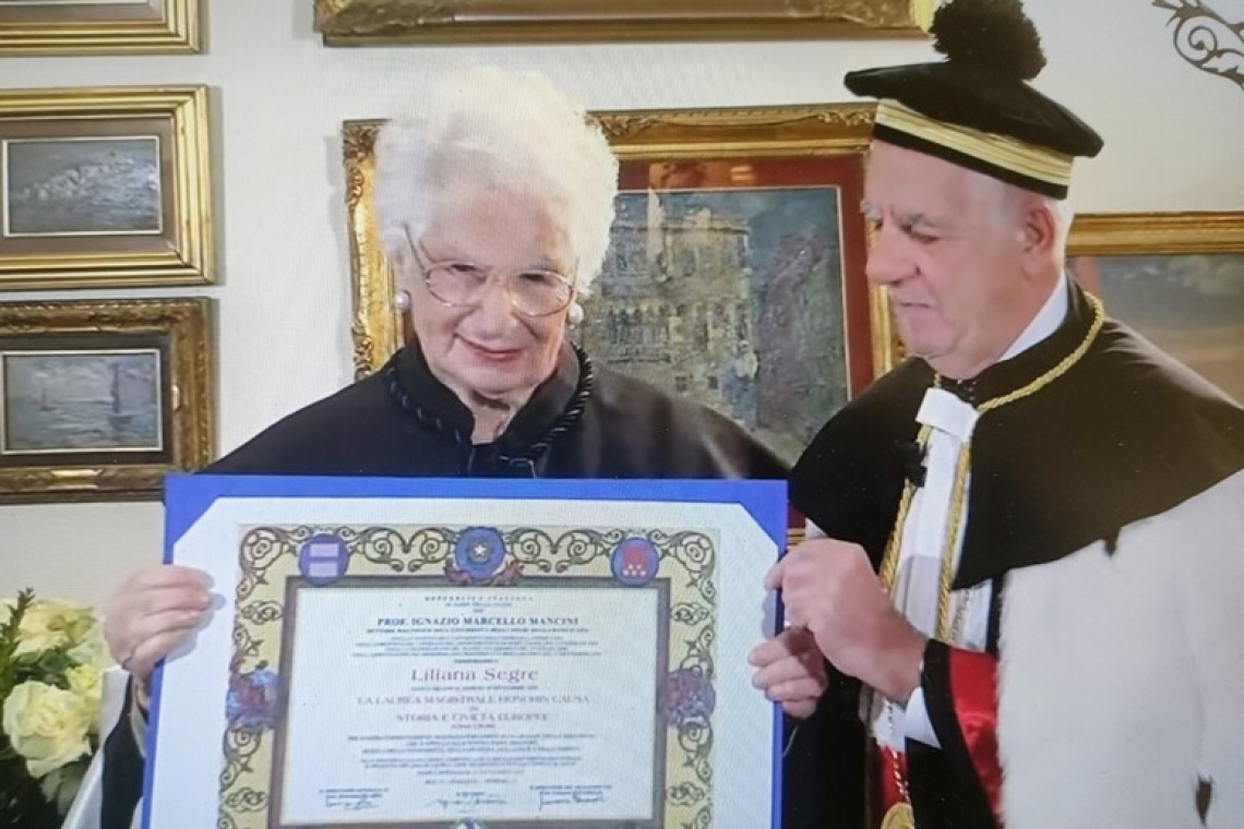 Conferita la laurea 'honoris causa' alla senatrice Segre dall'Unibas