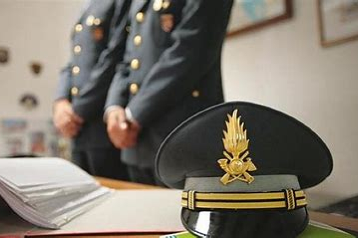 Accessi abusivi ai sistemi informatici, in sei agli arresti domiciliari