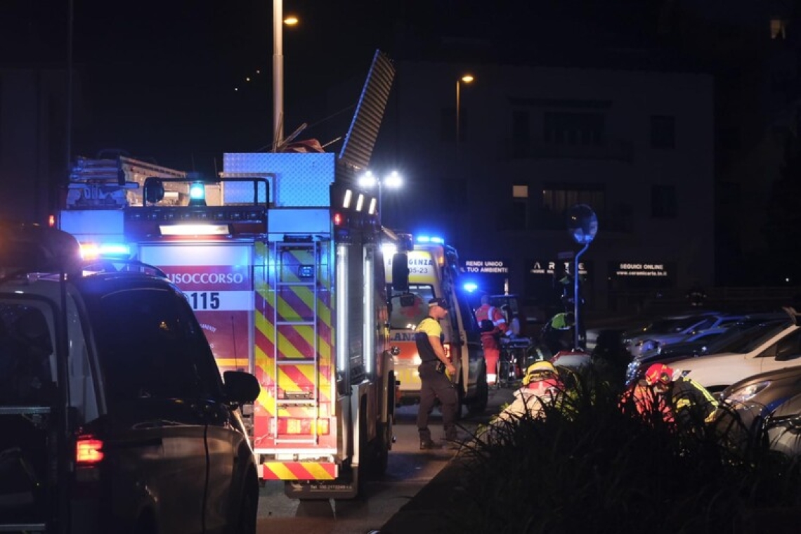 Con la propria auto si scontrano con il bus, morti due coniugi nel Salernitano