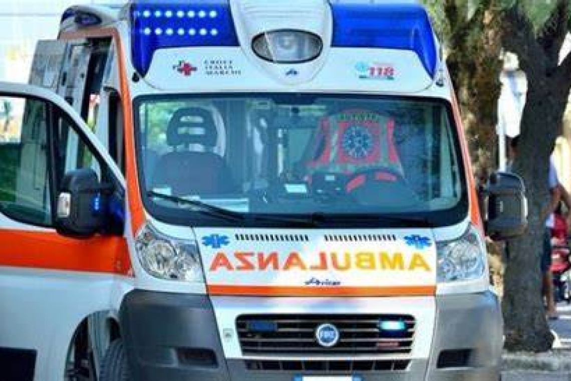 Urta con l’auto contro un pilone del sottovia, muore un dirigente Cisl nel Tarantino