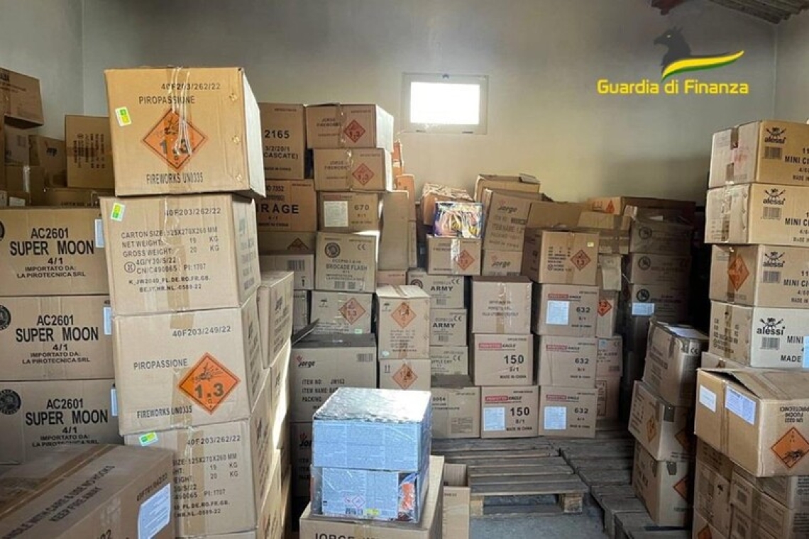 11 tonnellate di fuochi d'artificio sequestrate e sei denunce