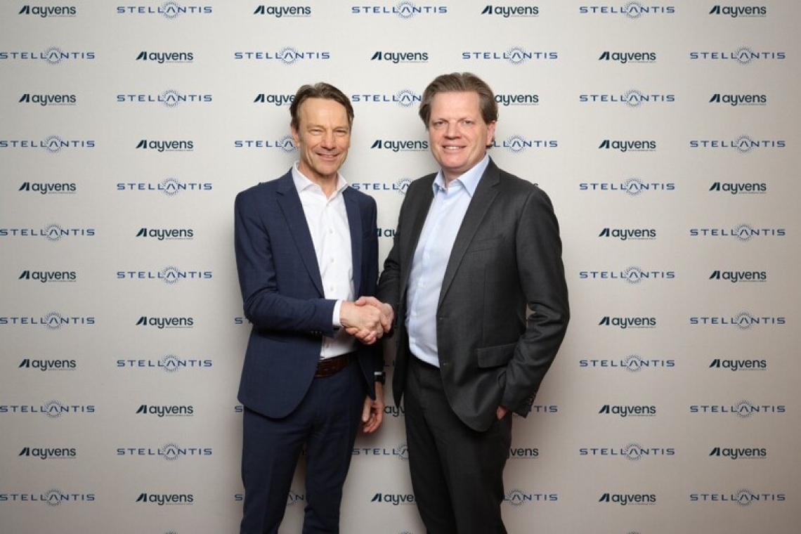 Ayvens acquisterà 500.000 veicoli da Stellantis