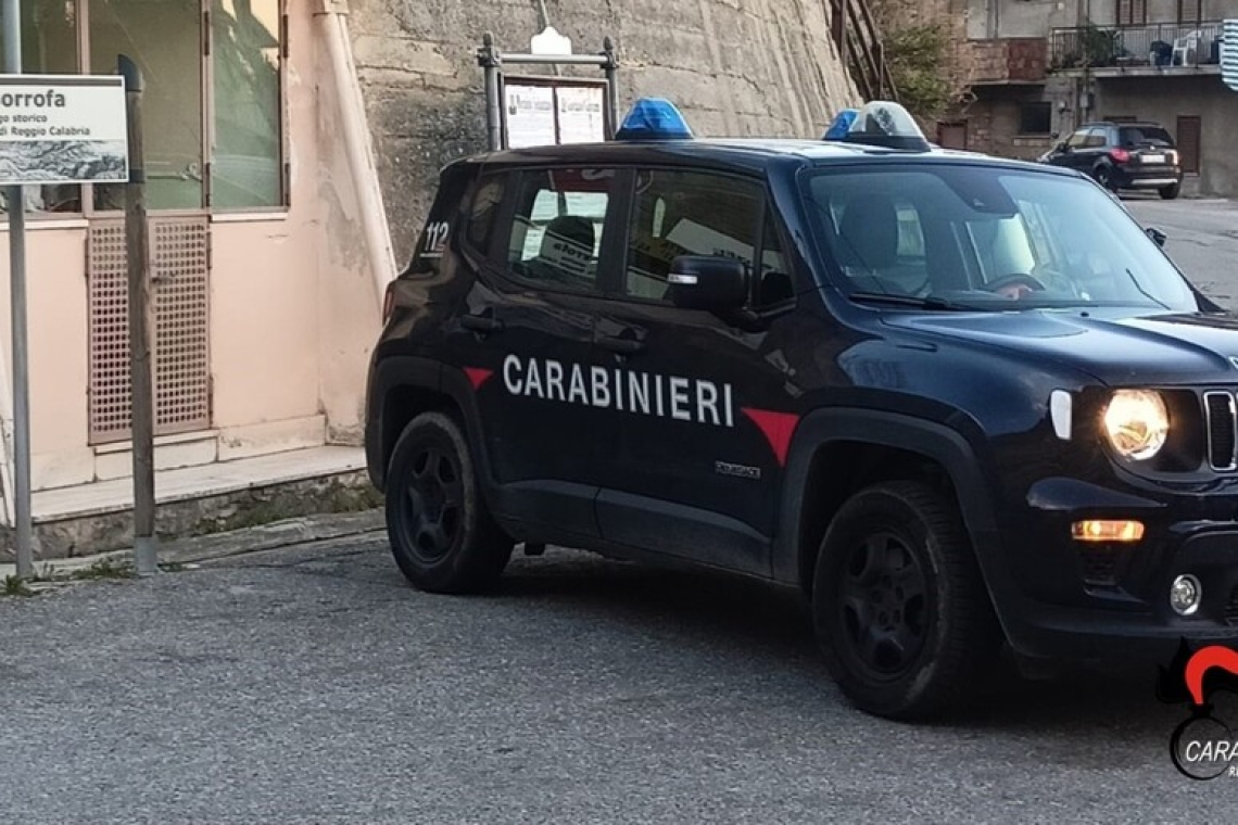Smaltivano illecitamente rifiuti, tre persone denunciate