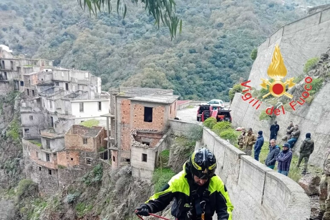 Tragedia in Montagna: giovane escursionista perde la vita a Roghudi
