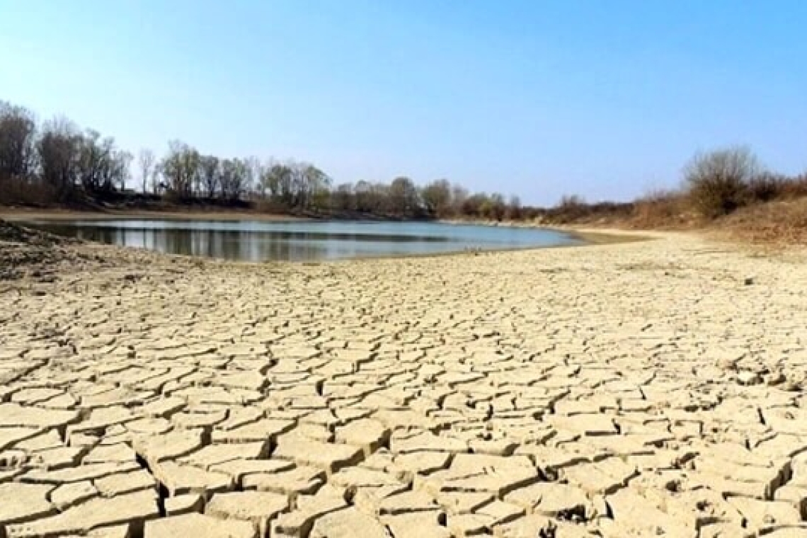 Emergenza Idrica: Agricoltori del Crotonese annunciano chiusura delle attività
