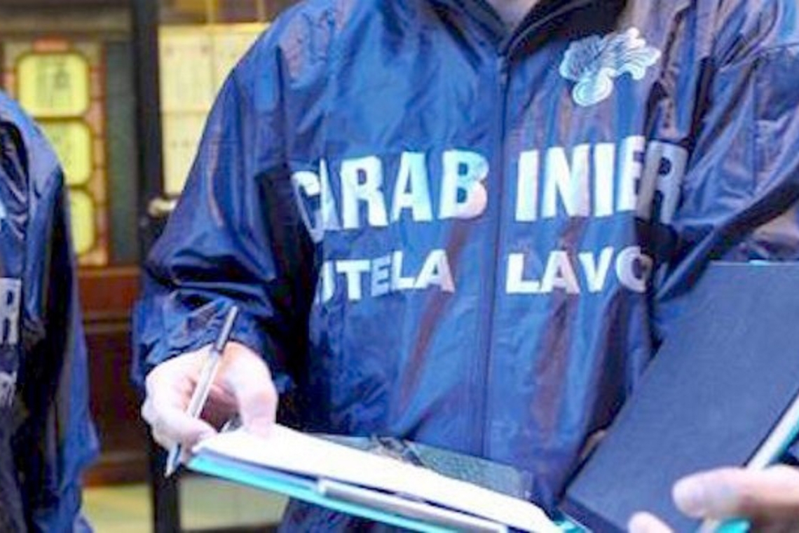 Cooperativa accusata di sfruttamento: dipendenti pagate 3,50 euro l'ora"
