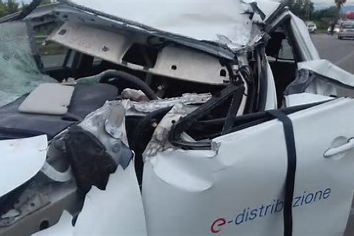 Ennesimo incidente stradale sulla Statale 106 nel Cosentino 