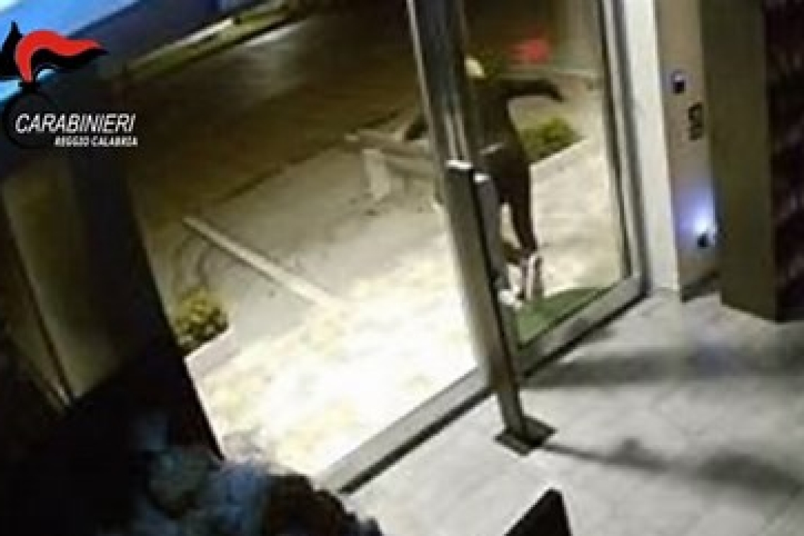 Furti seriali nella Locride: arrestato un 42enne con precedenti