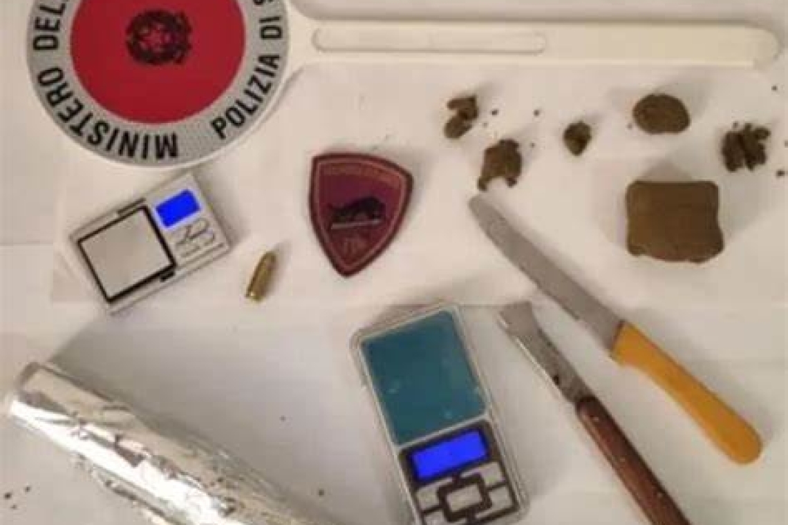Arrestato trentenne in un B&B: trovati 60 grammi di hashish
