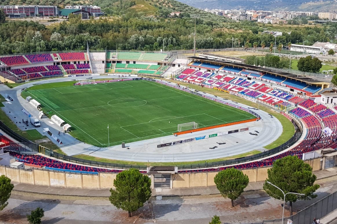Ammodernamento Stadio "Marulla": incontro tra Guarascio e Caruso, richiesto finanziamento di 7,2 Milioni di Euro alla Regione