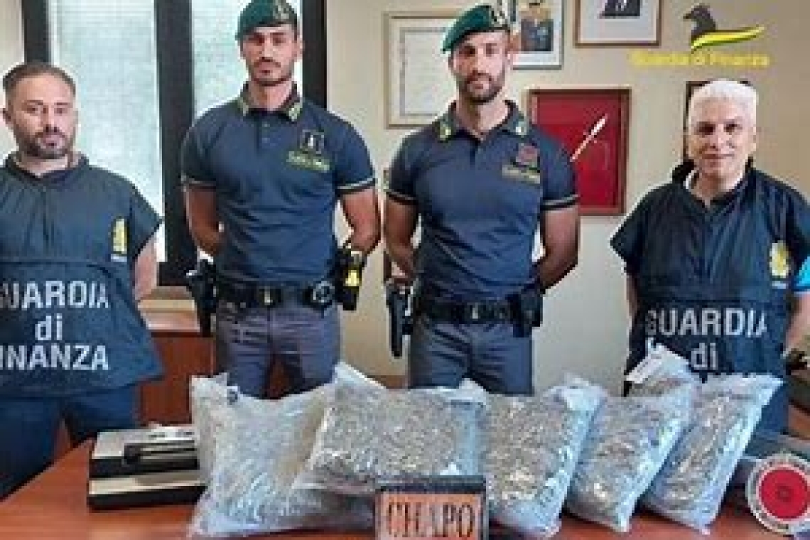 Sequestrati 5 chili di marijuana e uno di cocaina: arresto a Filandari