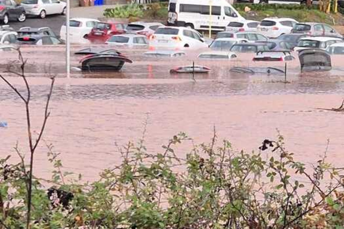 Maltempo nel Catanzarese: torrente esonda e isola il comune di Maida