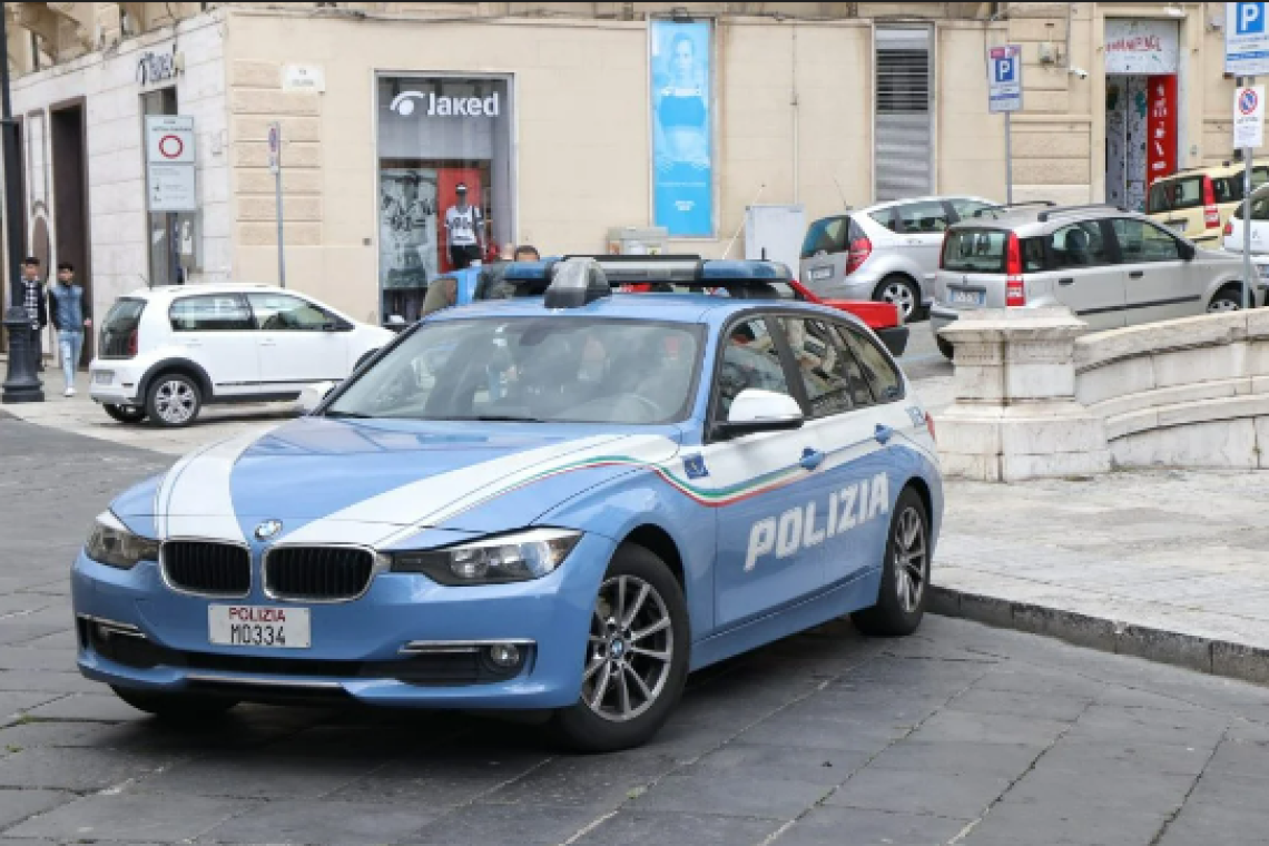 Aggressione per il controllo del posto scelto per elemosinare