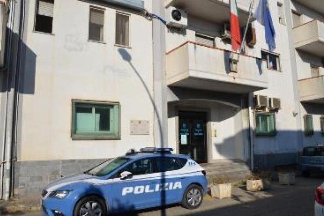 Donna aggredita e violentata in casa, arrestato un 29enne